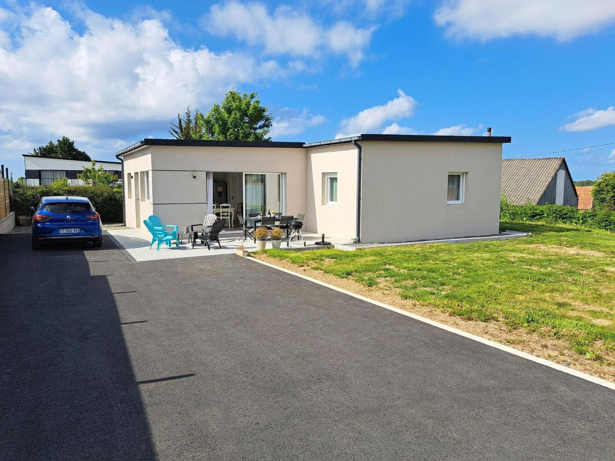 Single Storey Holiday Home In Cléder Extérieur photo